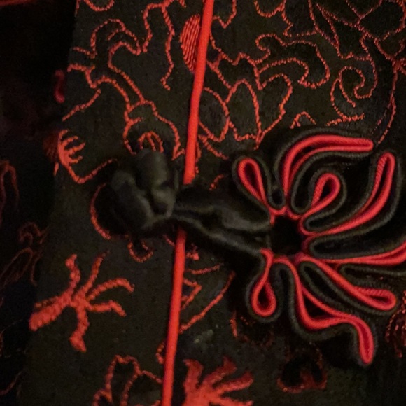 Ling Yun Red and black jacket Size L - Picture 11 of 11